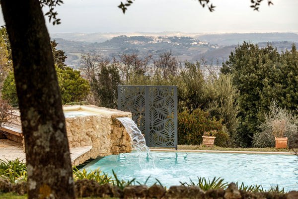 Sichtschutz Piave am Pool | Pulverbeschichtet Anthrazit